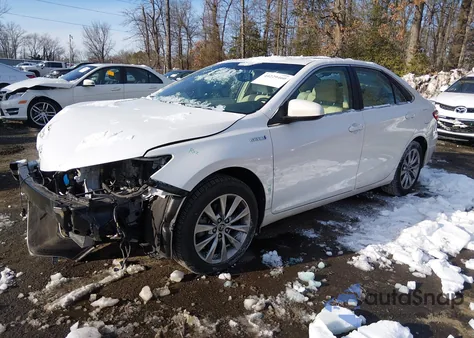 2015 Toyota Camry Hybrid Xle из США, поврежденный, VIN 4T1BD1FK4FU163212